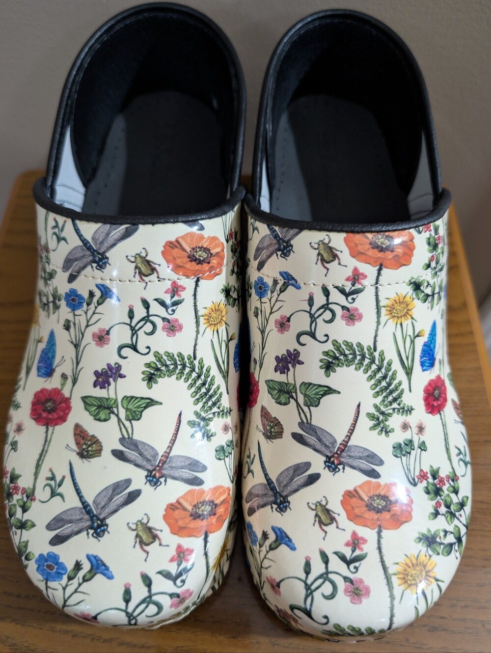 Bjork professional dahlia leather clogs floral work clogs | 41/42| 9 1/2-10
